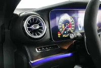 Mercedes-Benz E 53 AMG Cabrio 4Matic - Image 13