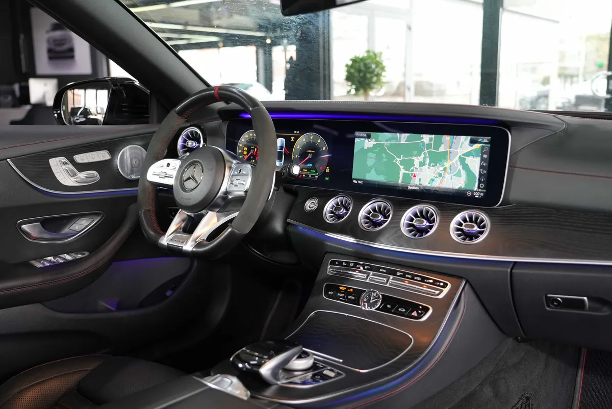 Mercedes-Benz E 53 AMG Cabrio 4Matic - Image 18