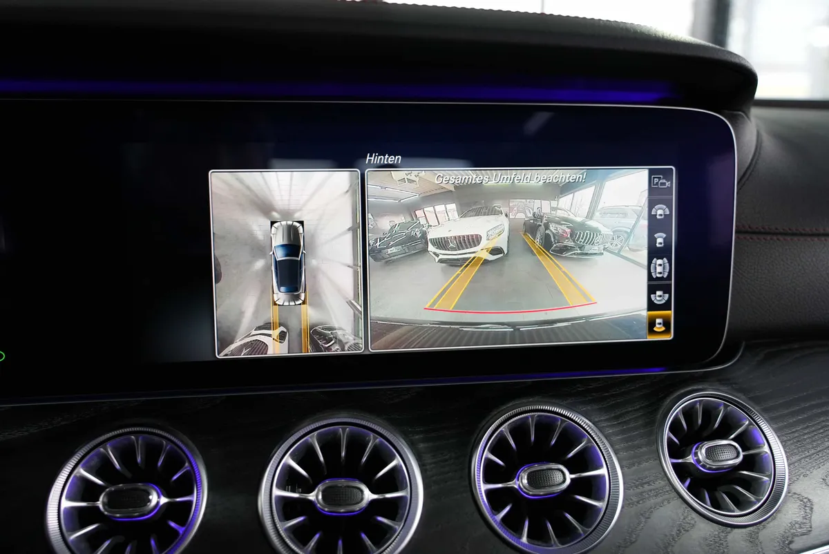 Mercedes-Benz E 53 AMG Cabrio 4Matic - Image 23