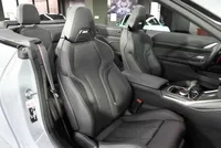 BMW M4 Competition Cabrio xDrive - Image 16