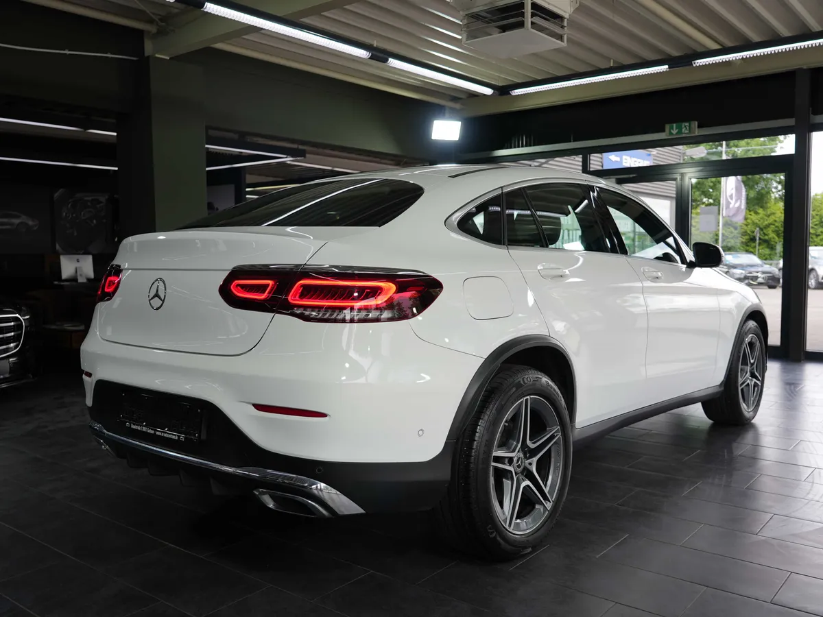 Mercedes-Benz GLC 200 Coupé 4MATIC AMG Line - Image 6