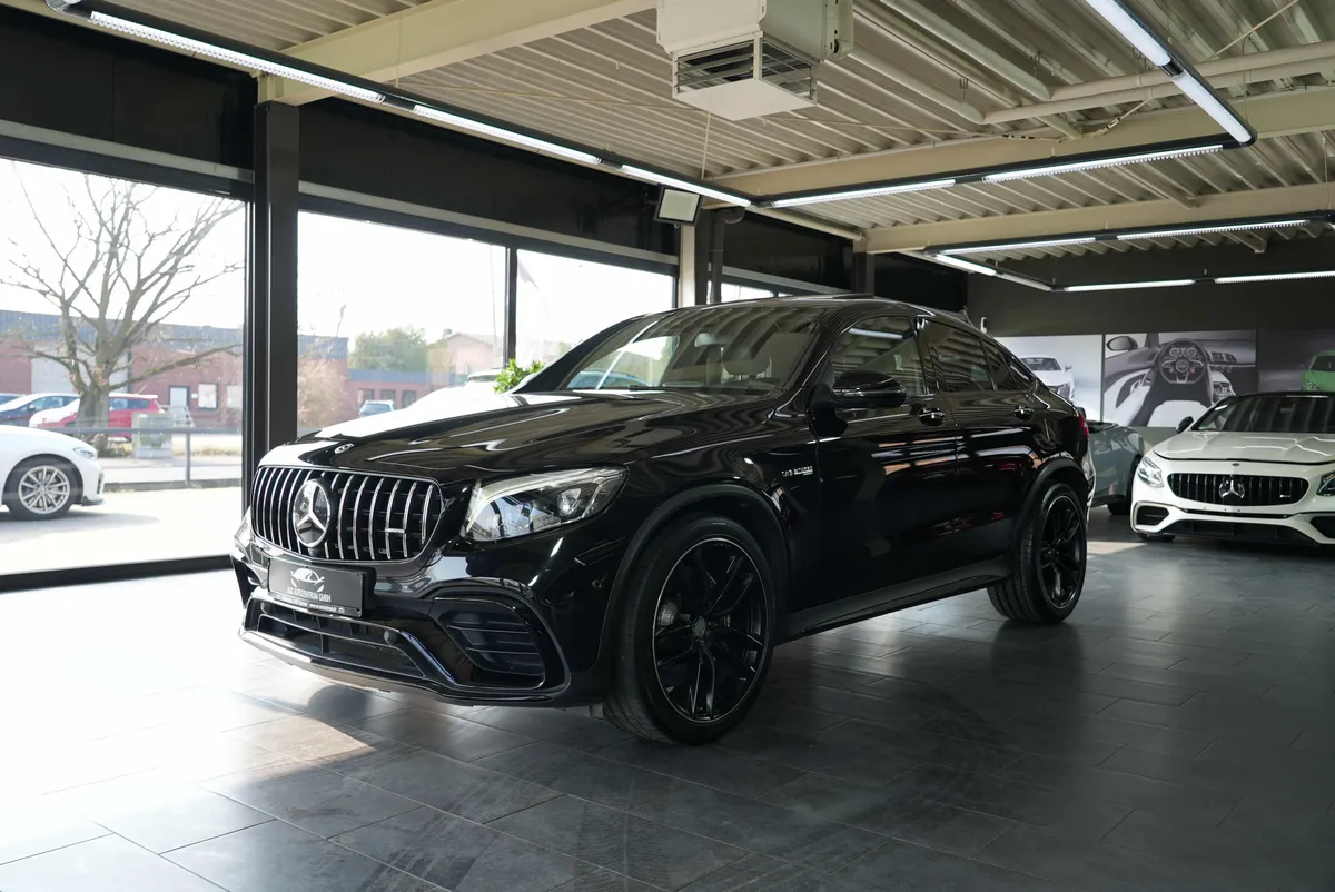Mercedes-Benz GLC 63 AMG Coupé 4Matic - Image 1