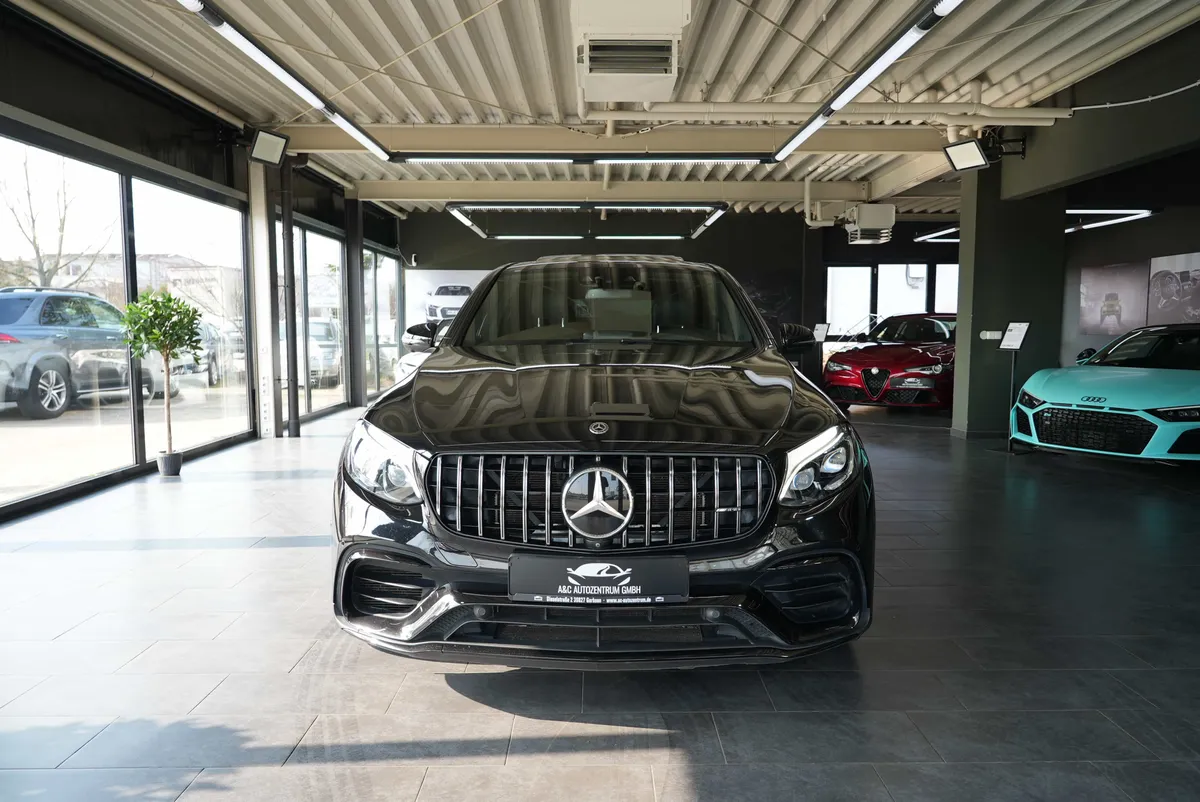 Mercedes-Benz GLC 63 AMG Coupé 4Matic - Image 9