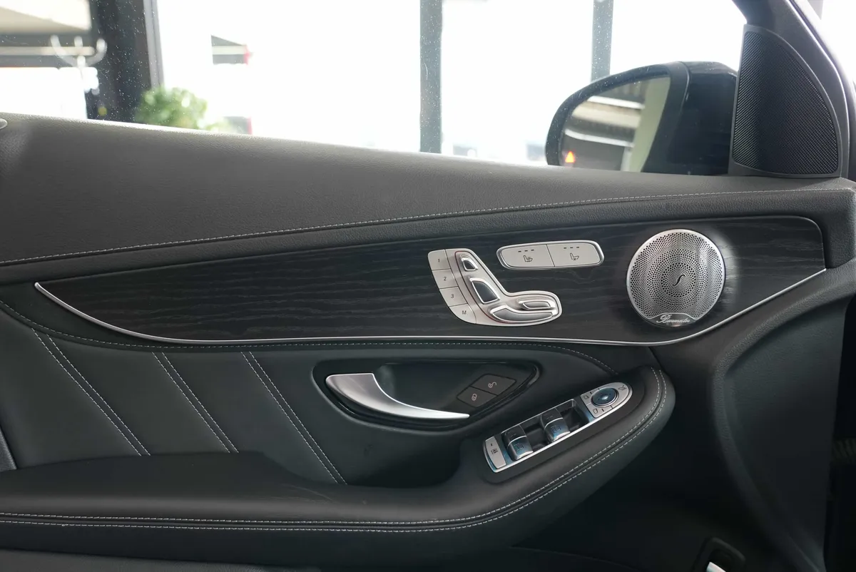 Mercedes-Benz GLC 63 AMG Coupé 4Matic - Image 11