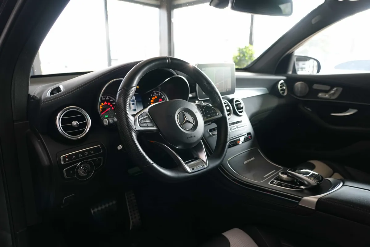 Mercedes-Benz GLC 63 AMG Coupé 4Matic - Image 12