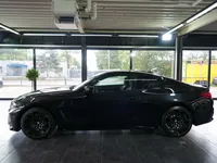 BMW M4 Coupé M xDrive Competition - Image 2