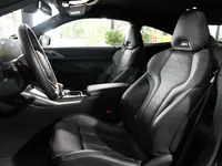 BMW M4 Coupé M xDrive Competition - Image 11