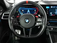 BMW M4 Coupé M xDrive Competition - Image 20