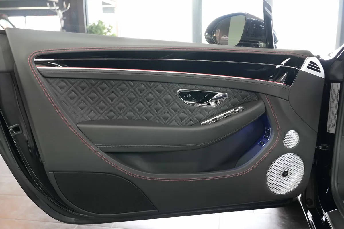 Bentley Continental GT V8 Coupé - Image 9