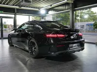 Mercedes-Benz E 400 d 4Matic Coupé AMG Line - Image 3