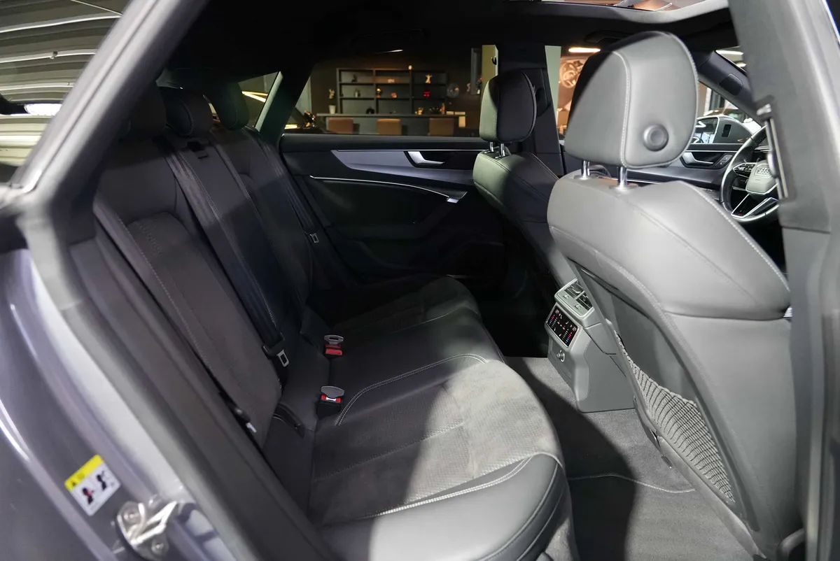 Audi A7 Sportback 50 TDI Quattro S-Line - Image 17