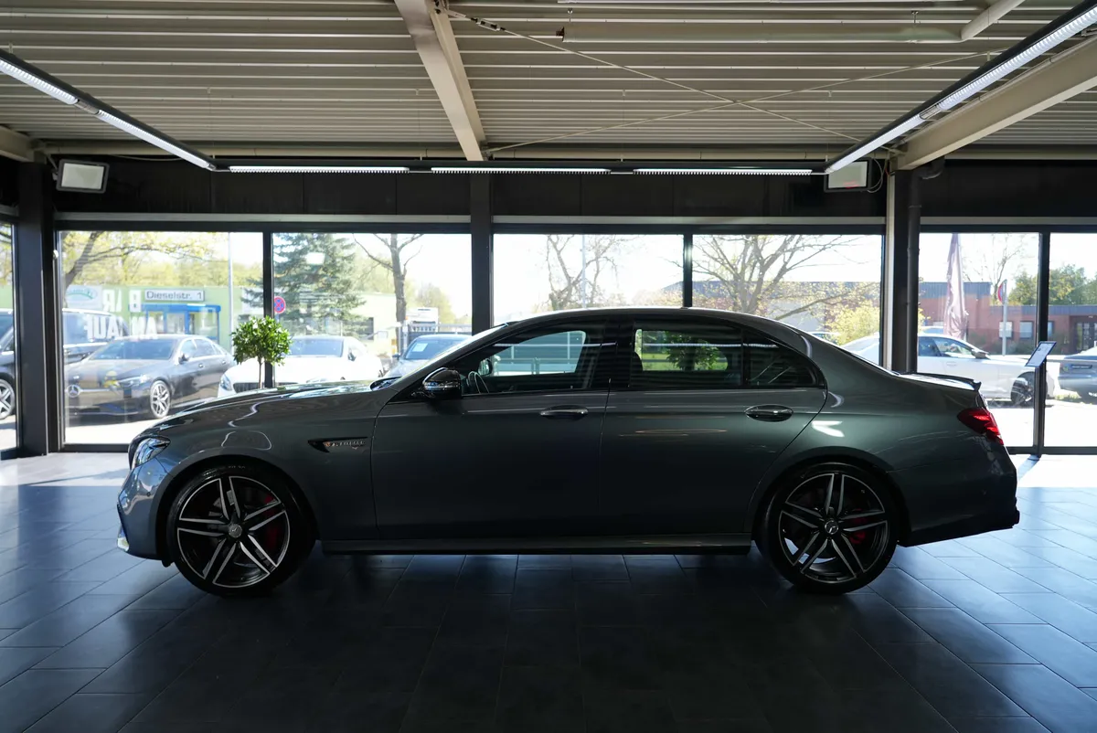Mercedes-Benz E 63 S AMG 4Matic+ - Image 2