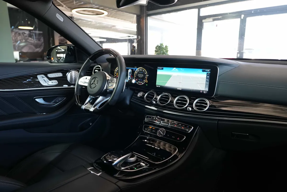 Mercedes-Benz E 63 S AMG 4Matic+ - Image 17