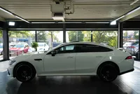 Mercedes-Benz AMG GT 43 - Image 2