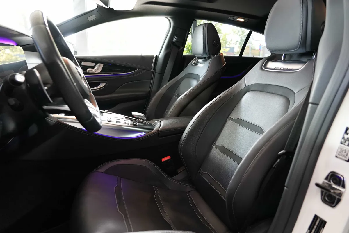 Mercedes-Benz AMG GT 43 - Image 12