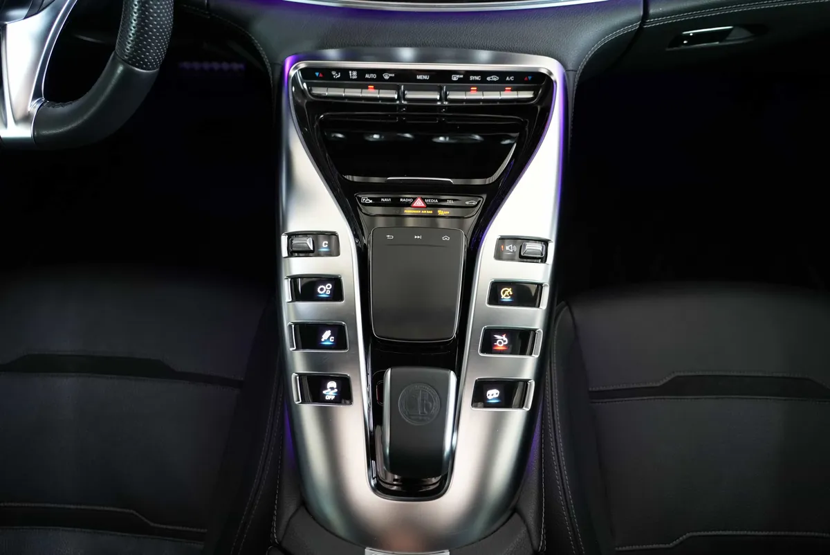 Mercedes-Benz AMG GT 43 - Image 25