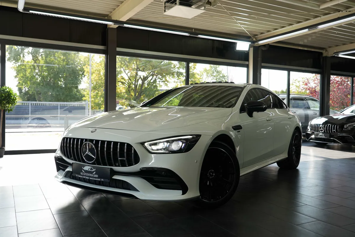 Mercedes-Benz AMG GT 43 - Image 29