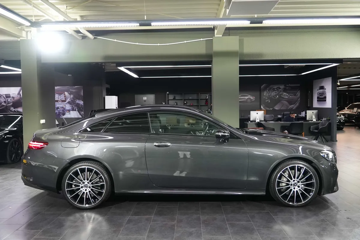 Mercedes-Benz E 450 Coupé 4Matic AMG Line - Image 22