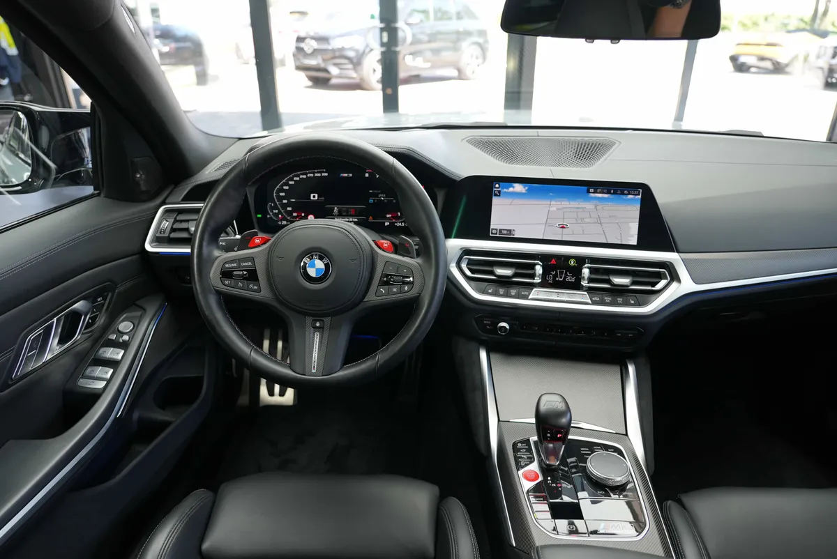 BMW M3 Competition Limousine Brooklyn Grau - Image 17