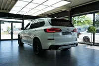 BMW X5 M50i - Image 4