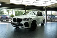 BMW X5 M50i - Image 24