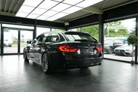 BMW 540i xDrive Touring Sport Line - Image 3