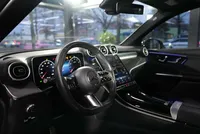 Mercedes-Benz GLC 200 4Matic AMG Line - Image 12