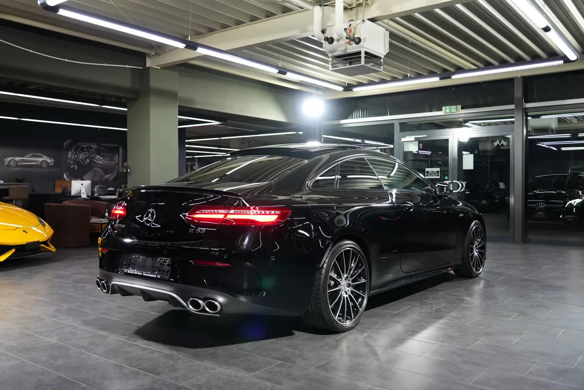 Mercedes-Benz E 53 AMG 4Matic Coupé - Image 5
