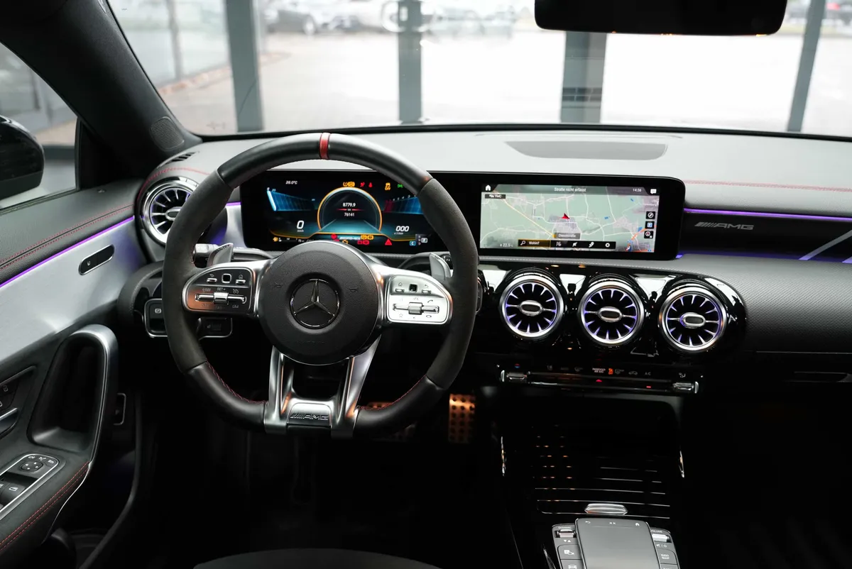Mercedes-Benz CLA 35 AMG 4Matic - Image 16