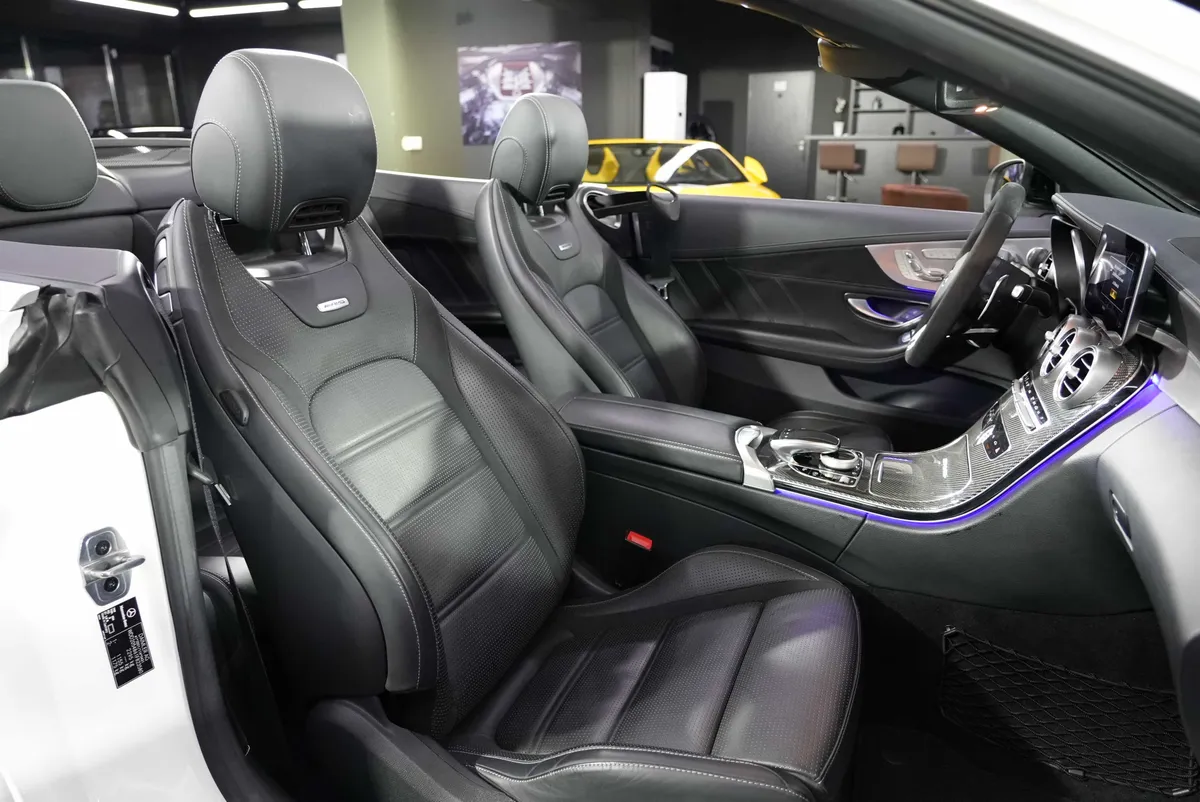 Mercedes-Benz C 63 AMG Cabrio - Image 15