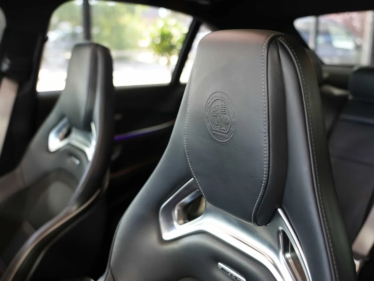 Mercedes-Benz E 63 AMG - Image 19
