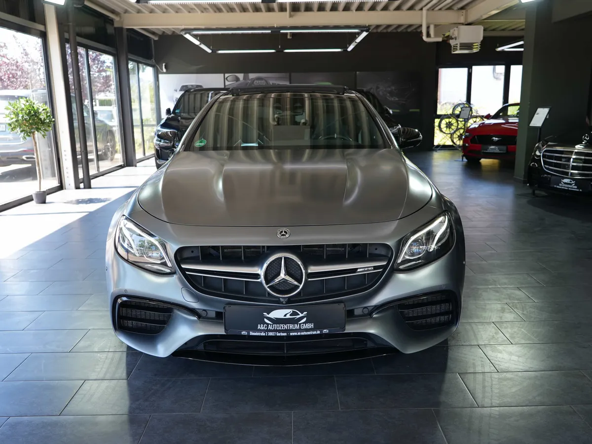 Mercedes-Benz E 63 AMG - Image 7