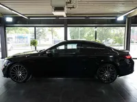Mercedes-Benz E 200 Coupé AMG Line - Image 2
