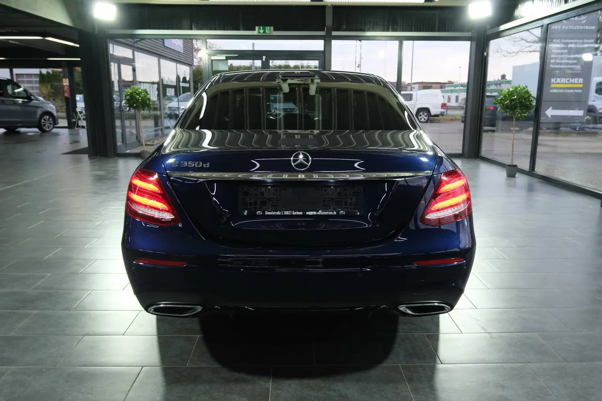 Mercedes-Benz E 350 AMG Line Widescreen - Image 4