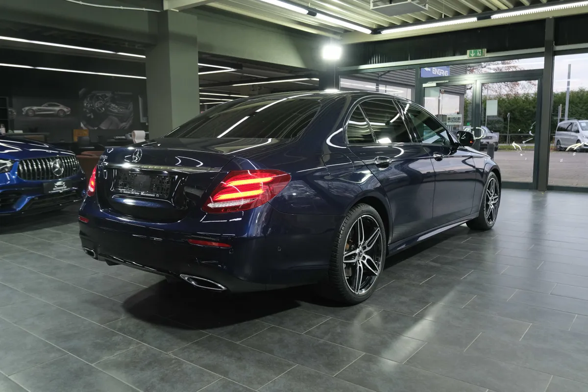 Mercedes-Benz E 350 AMG Line Widescreen - Image 6