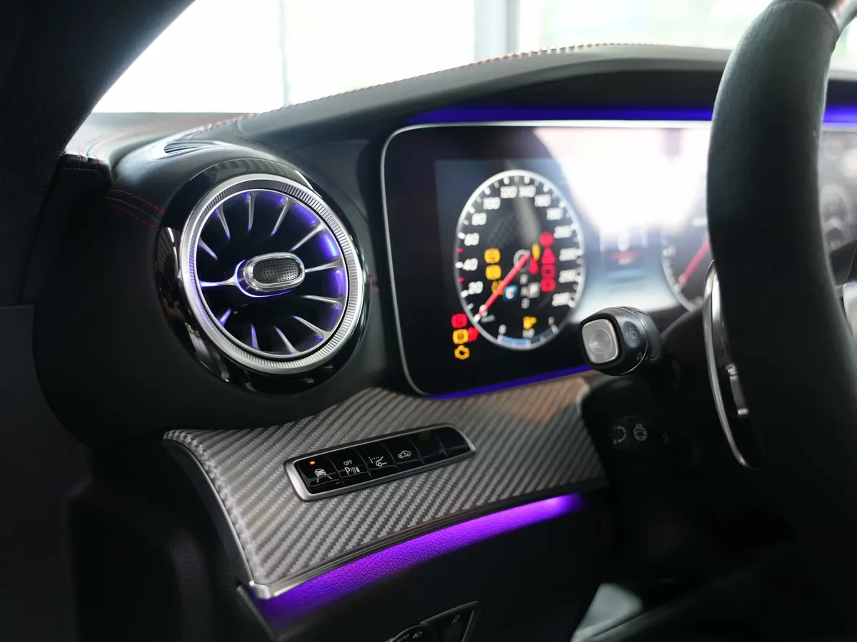 Mercedes-Benz E 53 AMG 4Matic Vollausstattung - Image 14
