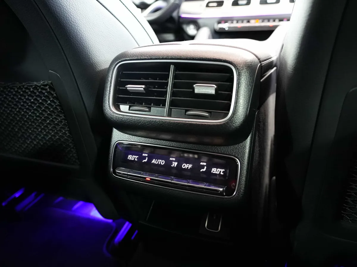 Mercedes-Benz GLE 350d 4Matic Coupé AMG Line - Image 18