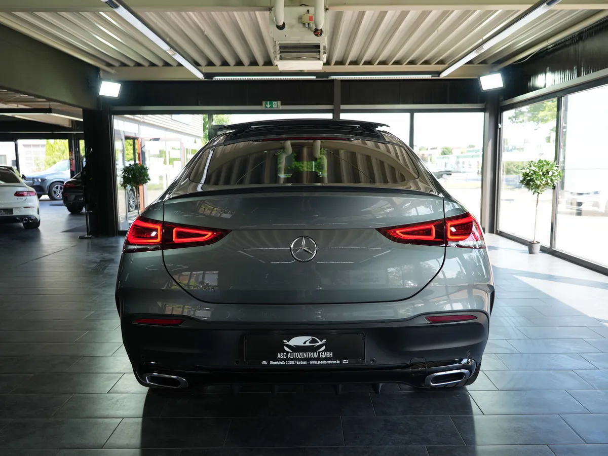 Mercedes-Benz GLE 350d 4Matic Coupé AMG Line - Image 4